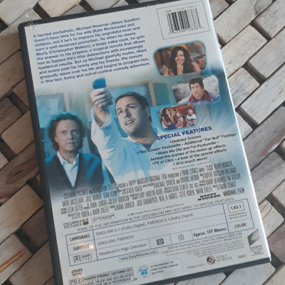 Adam Sandler's click DVD comedy - Picture 2 of 3